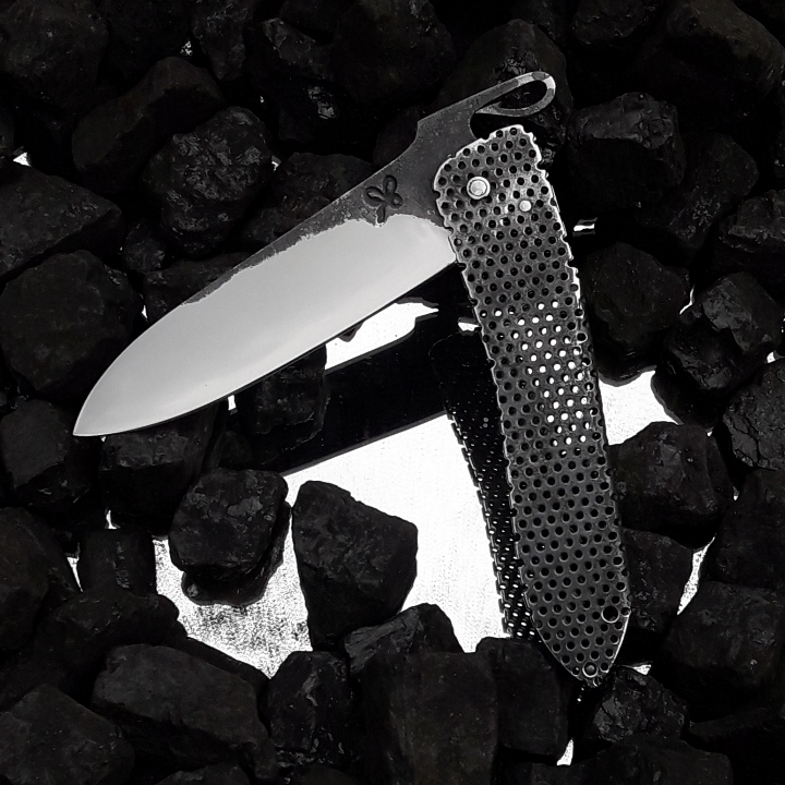 Couteau Mathieu Callejon Andromède Plan B